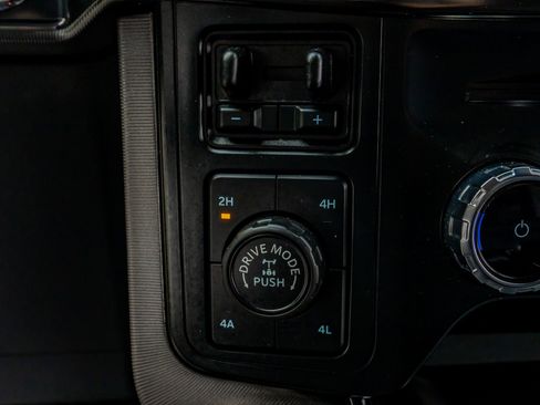 Used 2024 Ford F150 Platinum image 24