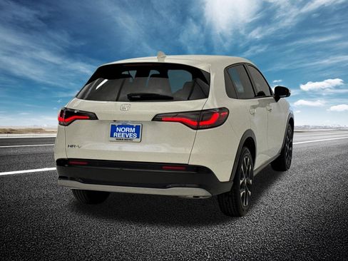 New 2026 Honda HR-V EX-L image 5