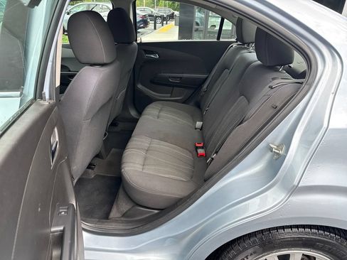 Used 2018 Chevrolet Sonic LT FWD image 30