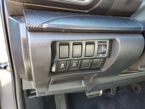 Used 2022 Subaru Forester AWD/4WD image 17