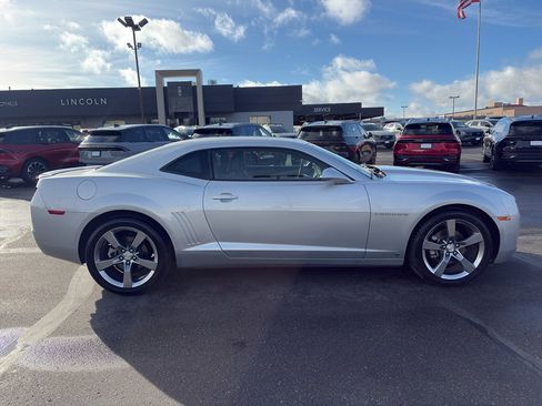 Used 2010 Chevrolet Camaro LT w/ RS Package image 8
