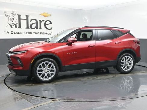 Used 2024 Chevrolet Blazer LT image 32