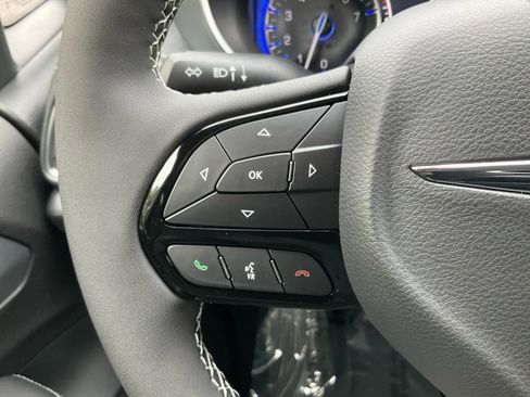 New 2026 Chrysler Pacifica Limited w/ S Appearance Package image 26