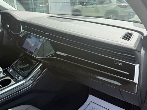 Used 2025 Audi Q7 3.0T Premium Plus AWD/4WD image 22