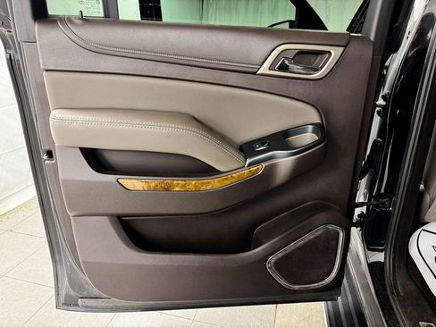 Used 2017 GMC Yukon XL Denali w/ Open Road Package image 16