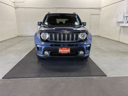Used 2020 Jeep Renegade Latitude AWD/4WD image 2