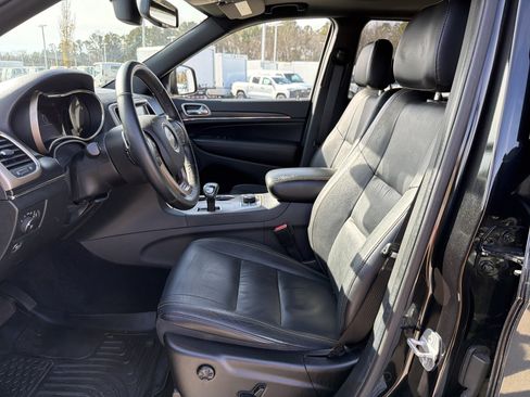 Used 2014 Jeep Grand Cherokee Limited image 31