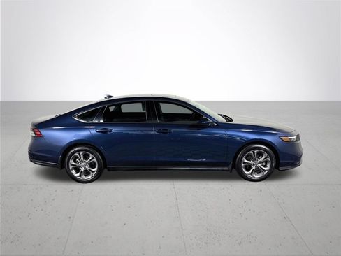Used 2024 Honda Accord EX image 5