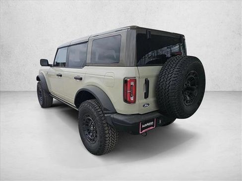 New 2026 Ford Bronco Badlands AWD/4WD image 3