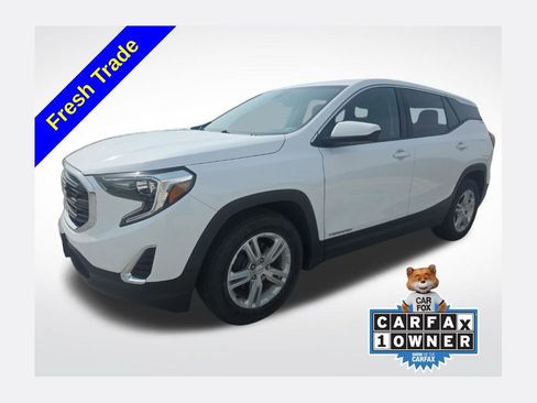 Used 2020 GMC Terrain SLE image 1