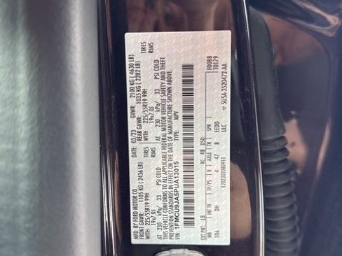 Certified 2023 Ford Escape Platinum w/ Premium Technology Package image 17