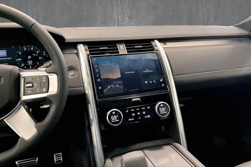 New 2026 Land Rover Discovery Limited Edition AWD/4WD image 7
