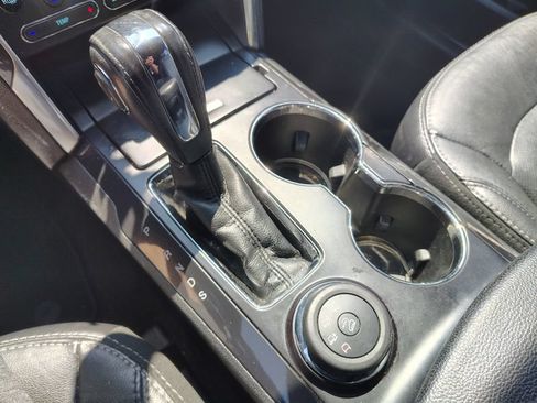 Used 2019 Ford Explorer Limited w/ Class III Trailer Tow Package AWD/4WD image 16