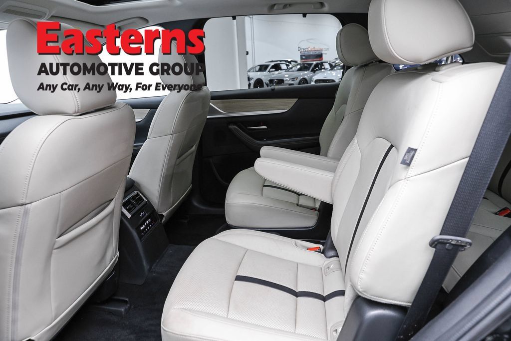 Used 2024 MAZDA CX-90 Plug-In Hybrid w/ Preferred AWD/4WD image 22