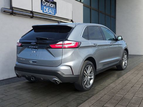 Used 2023 Ford Edge Titanium w/ Class II Trailer Tow Package AWD/4WD image 3