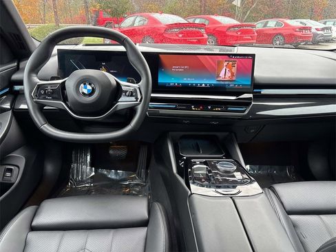 Used 2024 BMW 530i xDrive w/ Premium Package image 11