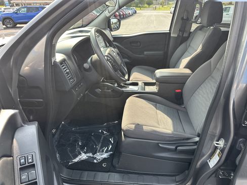 Used 2022 Nissan Frontier S w/ Technology Package image 10