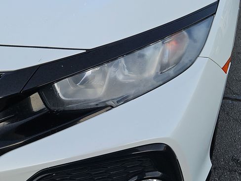 Used 2019 Honda Civic Sport image 12