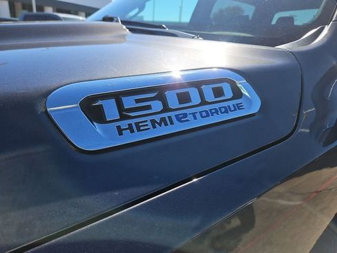 Used 2023 RAM 1500 Laramie image 29