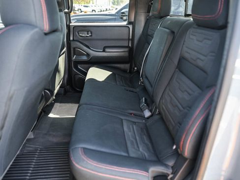 Used 2024 Nissan Frontier PRO-4X w/ Off-Road Protection Package AWD/4WD image 8