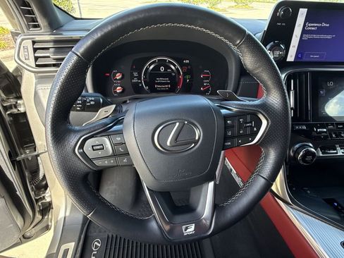 Used 2023 Lexus LX 600 F Sport w/ Accessory Package (Z1) AWD/4WD image 21