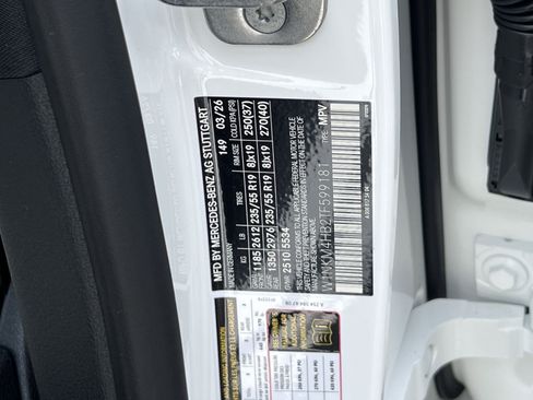 New 2026 Mercedes-Benz GLC 300 4MATIC image 39