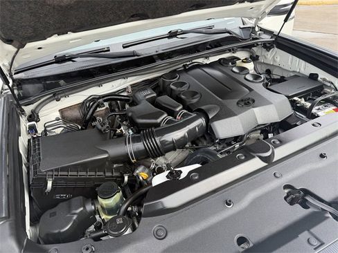 Used 2019 Toyota 4Runner Limited image 26