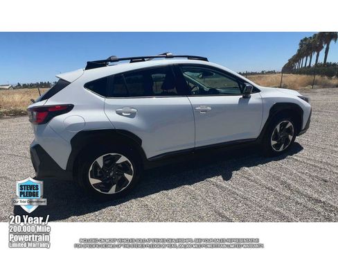 Used 2024 Subaru Crosstrek 2.5i Limited w/ Crosstrek Mirror Package AWD/4WD image 2