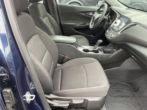 Used 2019 Chevrolet Malibu LT image 14