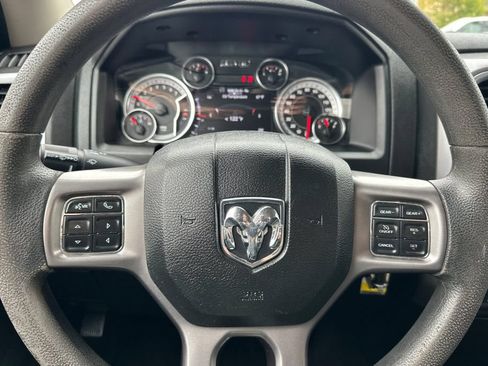Used 2022 RAM 1500 Classic SLT w/ Electronics Group AWD/4WD image 23