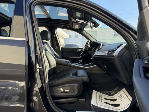 Used 2022 BMW X5 xDrive45e AWD/4WD image 14