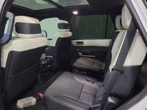 Certified 2025 Toyota Sequoia Capstone image 9