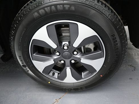 Used 2022 Jeep Grand Cherokee Limited 4xe image 47