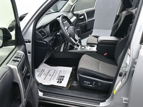 Used 2024 Toyota 4Runner SR5 AWD/4WD image 15