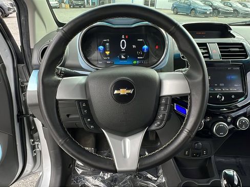 Used 2014 Chevrolet Spark LT image 31