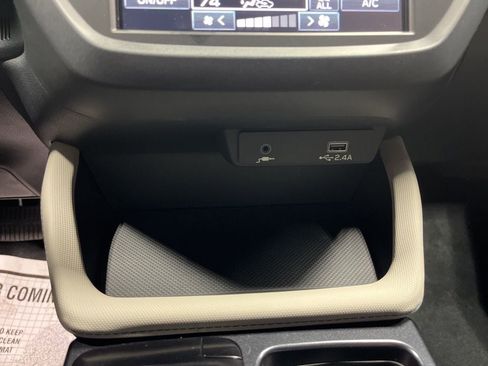 Certified 2026 Subaru Forester AWD/4WD image 24