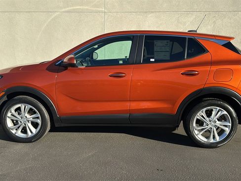 Used 2023 Buick Encore GX Preferred w/ Cold Weather Comfort Package image 5