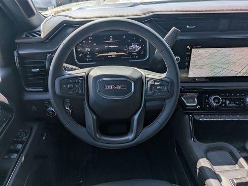 New 2026 GMC Sierra 2500 AT4 w/ AT4 Premium Plus Package AWD/4WD image 15