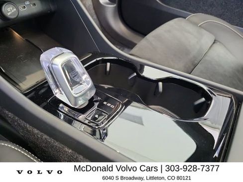 New 2026 Volvo EX40 Ultra AWD/4WD image 24