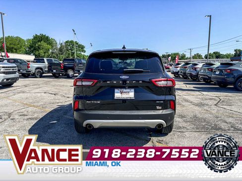 Used 2025 Ford Escape Active w/ Tech Pack #1 AWD/4WD image 6