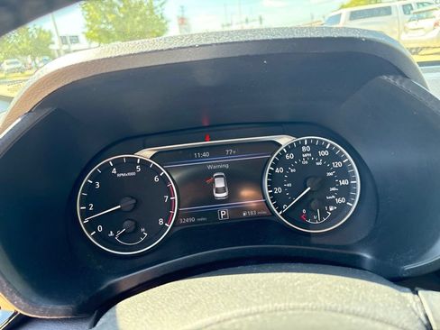 Used 2020 Nissan Sentra SV w/ Trunk Package FWD image 13
