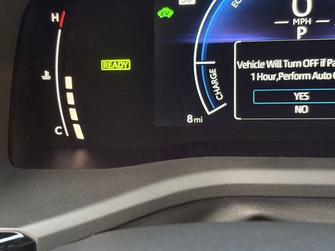Used 2026 Toyota Camry Hybrid FWD image 11