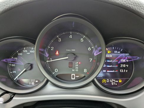 New 2026 Porsche Macan image 17