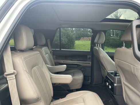 Certified 2021 Ford Expedition Limited RWD image 10