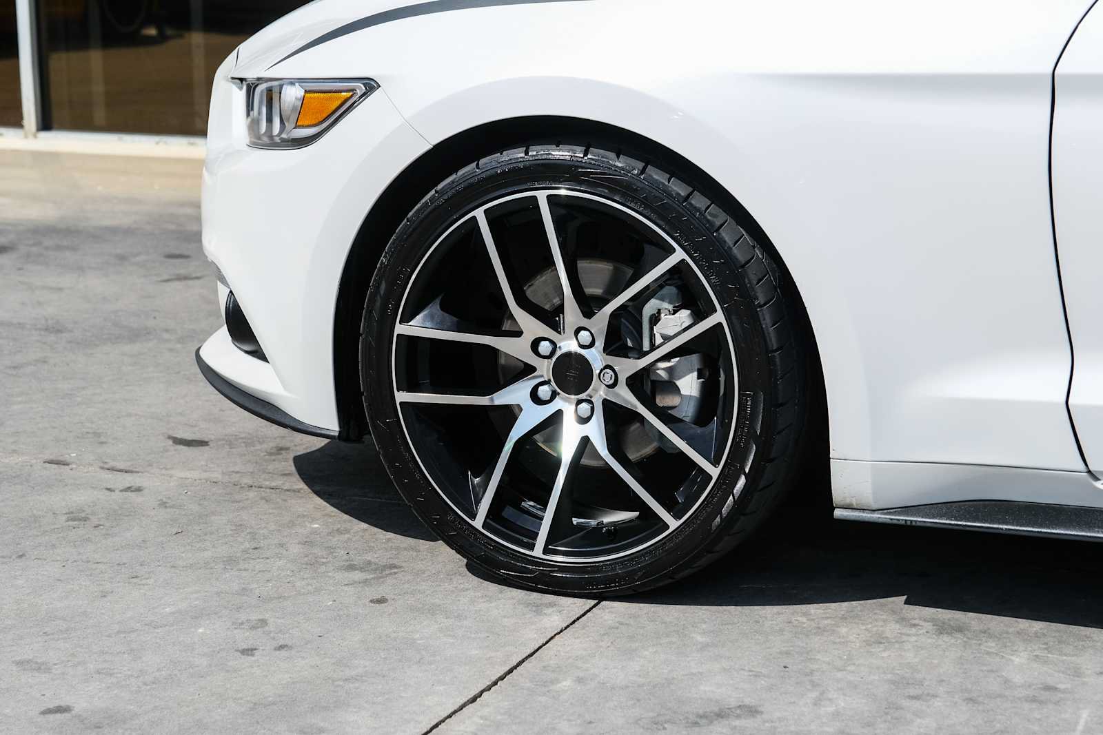 Used 2017 Ford Mustang Premium w/ Equipment Group 201A RWD image 17