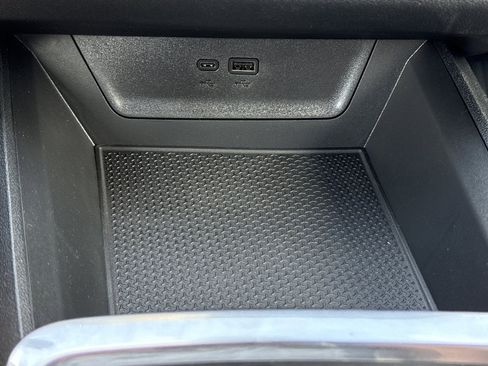 New 2026 Chevrolet Equinox LT w/ Safety and Technology Package FWD image 29