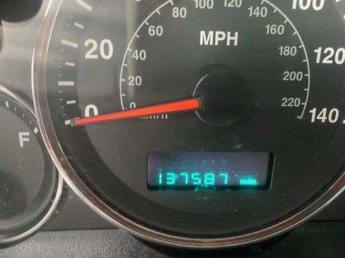 Used 2007 Jeep Grand Cherokee Laredo image 11