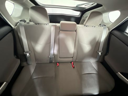 Used 2015 Toyota Prius Two FWD image 33