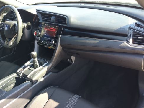 Used 2021 Honda Civic Sport image 32
