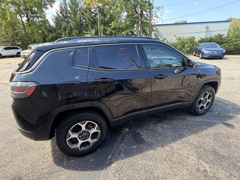 Used 2022 Jeep Compass Trailhawk w/ Trailhawk Elite Group AWD/4WD image 8